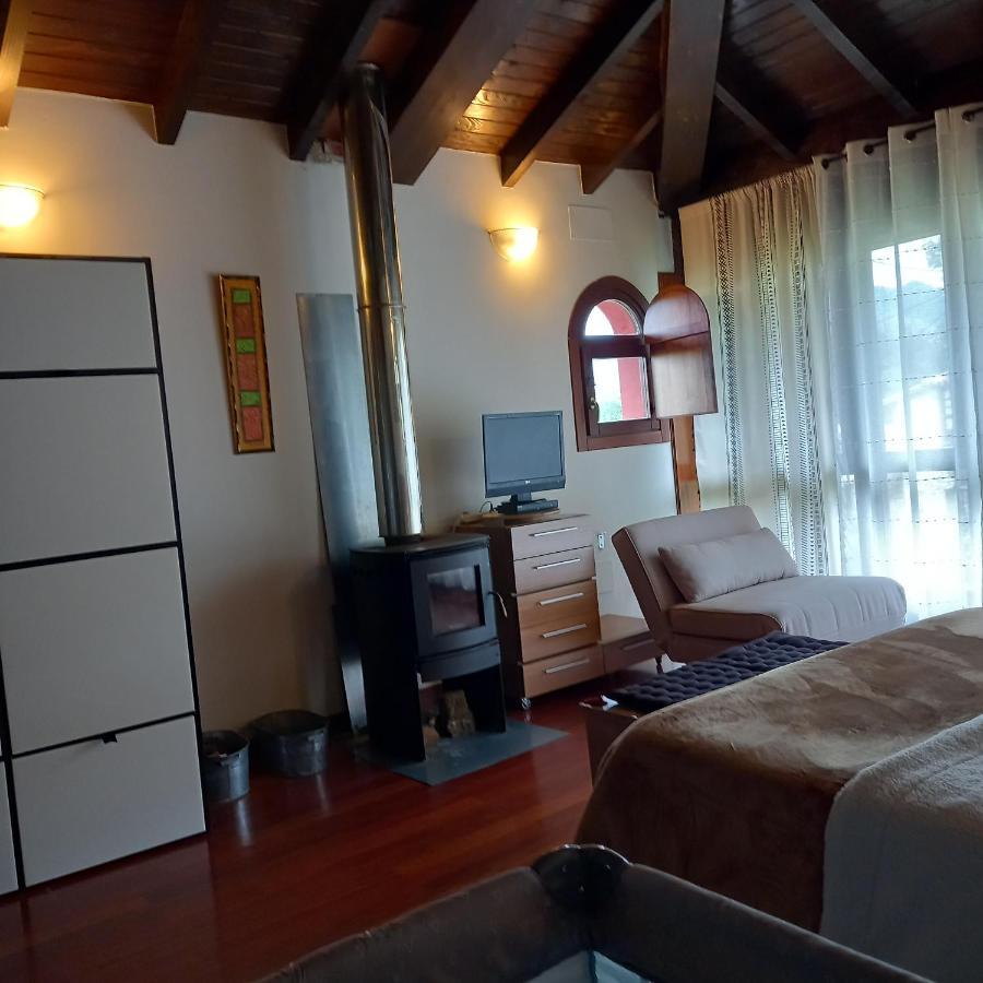 La Casa De Abajo Villa Llanes Kültér fotó