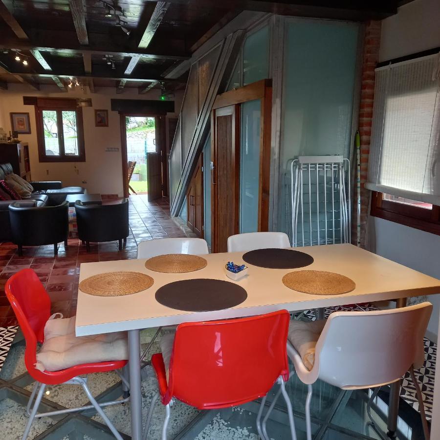 La Casa De Abajo Villa Llanes Kültér fotó