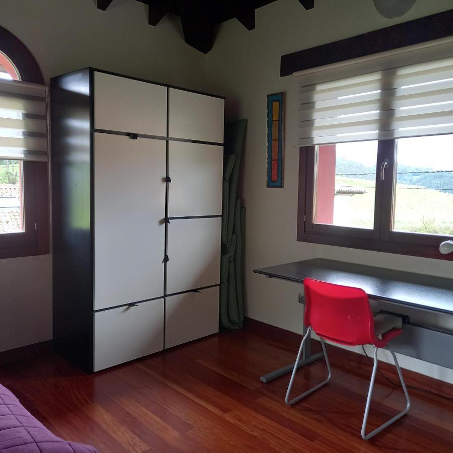 La Casa De Abajo Villa Llanes Kültér fotó