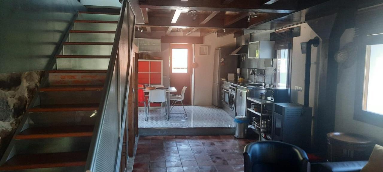 La Casa De Abajo Villa Llanes Kültér fotó