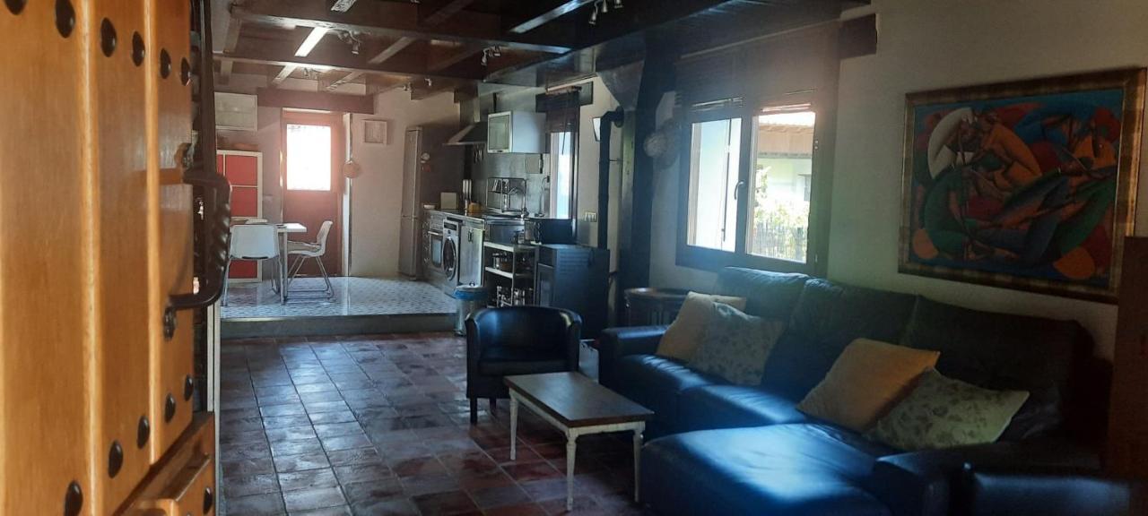 La Casa De Abajo Villa Llanes Kültér fotó